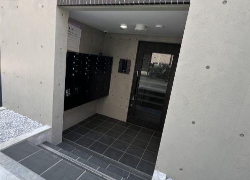 エントランス　毎日通るエントランス♪