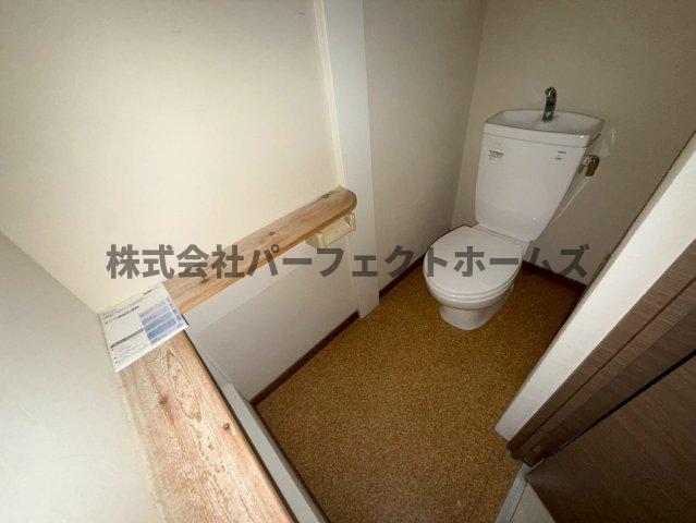 トイレ　シンプルで使いやすいトイレです