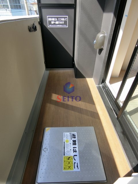バルコニー