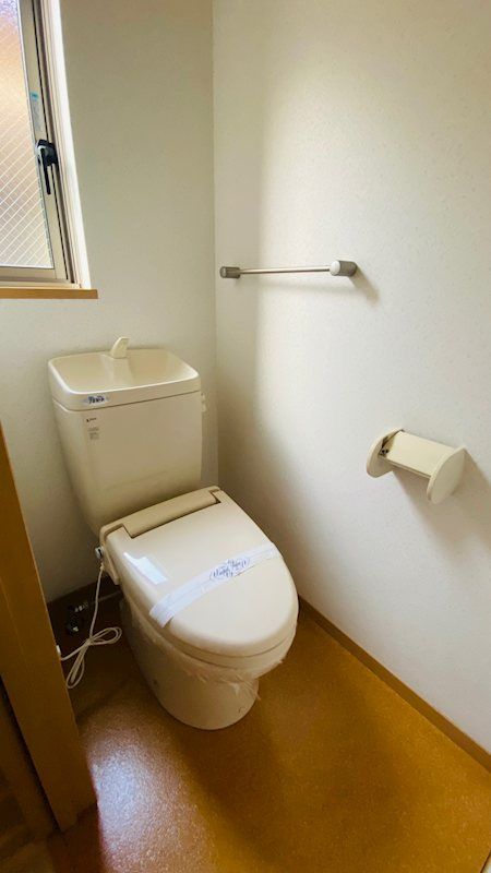 トイレ　落ち着いたトイレです