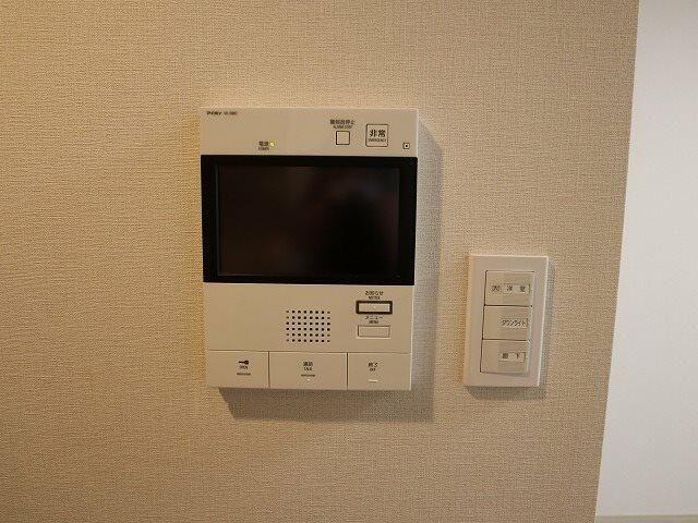 セキュリティ　☆安心のモニター付きインターホン☆