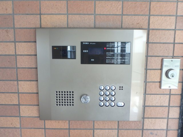 セキュリティ　オートロックつきです