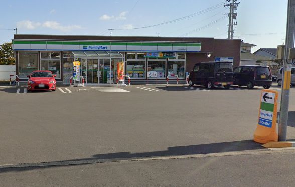 コンビニ　ファミリーマート八戸尻内町店（コンビニ）まで544m