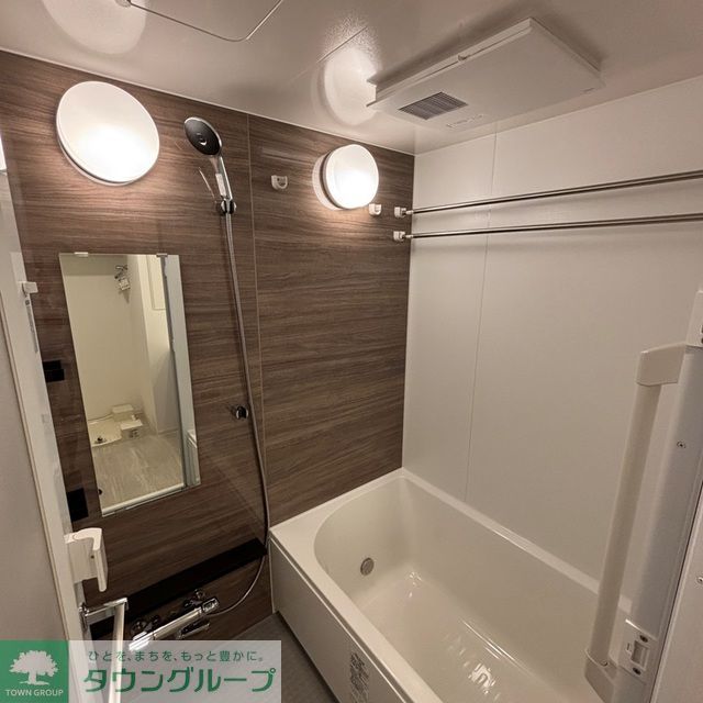 バス・シャワールーム　※写真は同タイプ住戸です。