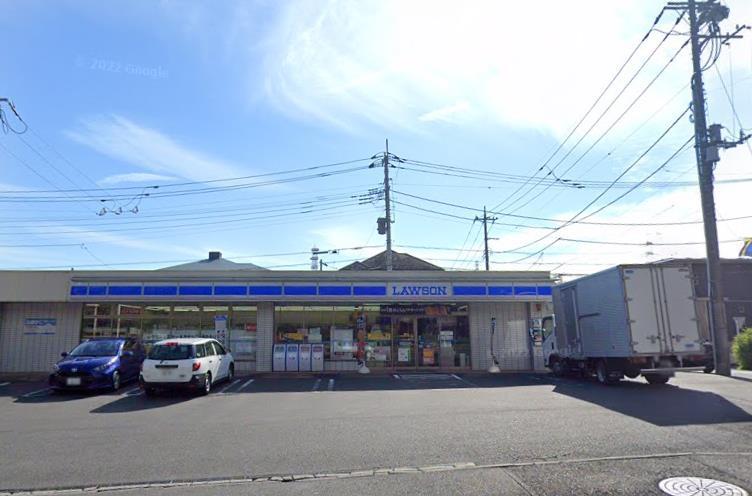 コンビニ　ローソン横浜新栄町店（コンビニ）まで73m