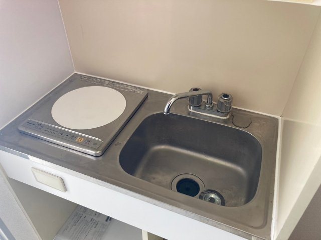 キッチン　退去予定のため別部屋写真使用