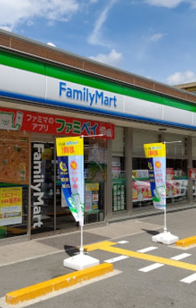 コンビニ　ファミリーマート 毛馬町一丁目店（コンビニ）まで786m