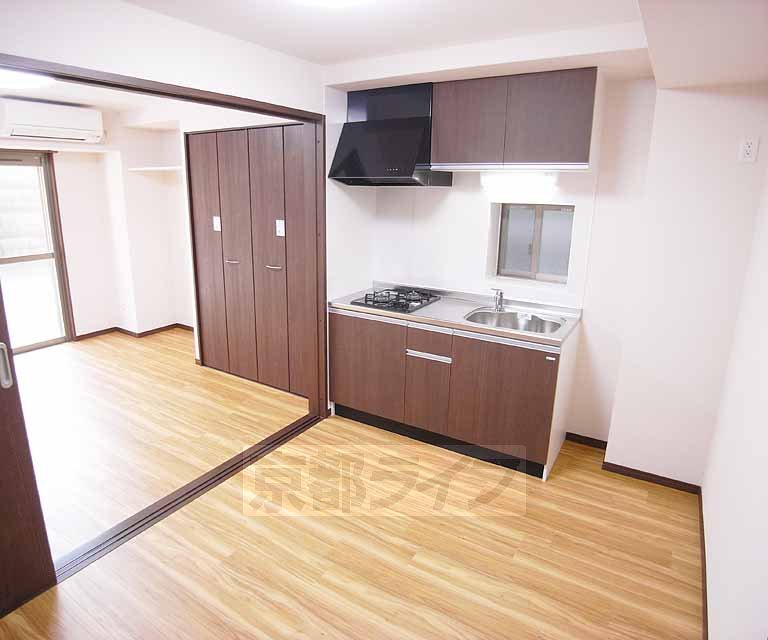 居室・リビング　広々した１ＤＫのお部屋です。