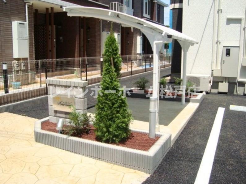 エントランス　建物の内部です