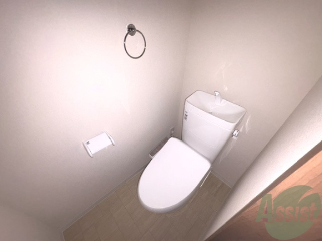トイレ　トイレは、シャワートイレとなっております。