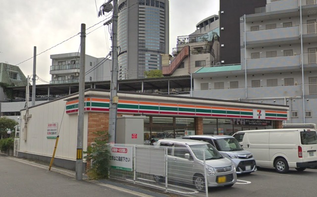 コンビニ　セブンイレブン大阪中野町4丁目店（コンビニ）まで122m