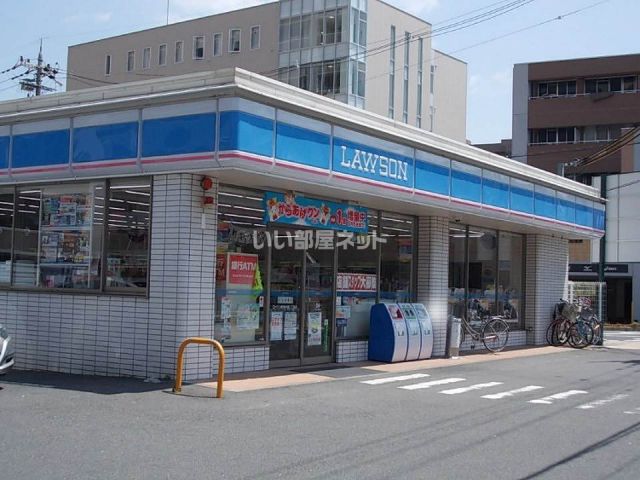 コンビニ　ローソン 草津大路二丁目店（コンビニ）まで857m