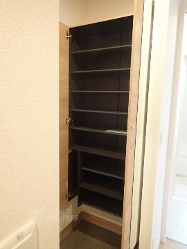 玄関　玄関（イメージ）