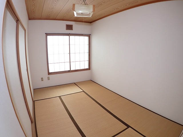 居室・リビング　和室6帖のお部屋です