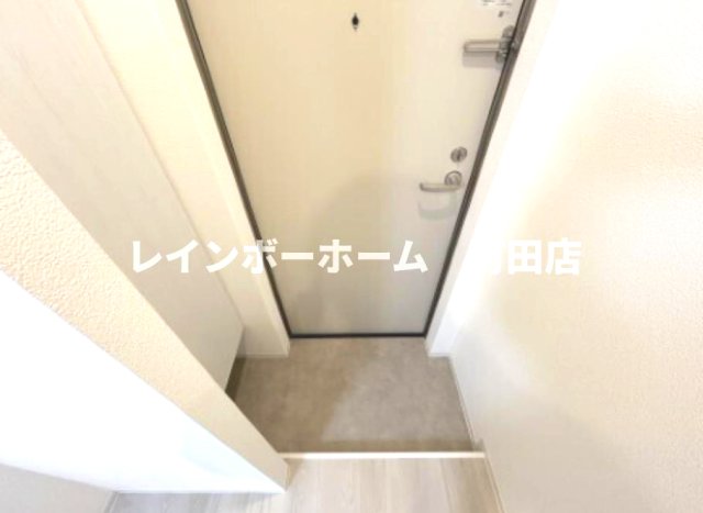 玄関　※同施工会社参考写真