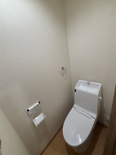 三記マンションIIIのトイレ写真