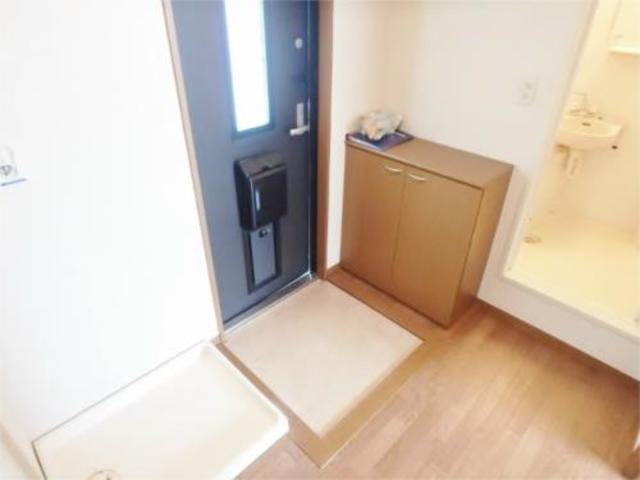 玄関　シューズＢＯＸもございます