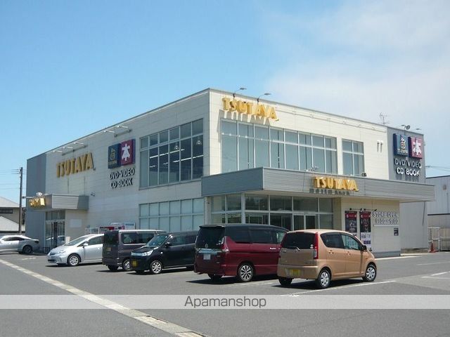 レンタルビデオ　ＴＳＵＴＡＹＡ吉野店（レンタルビデオ）まで2000m