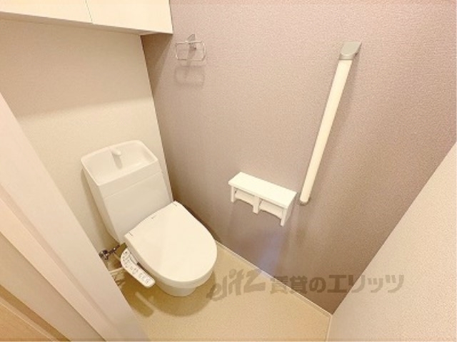 その他設備　給湯器リモコン