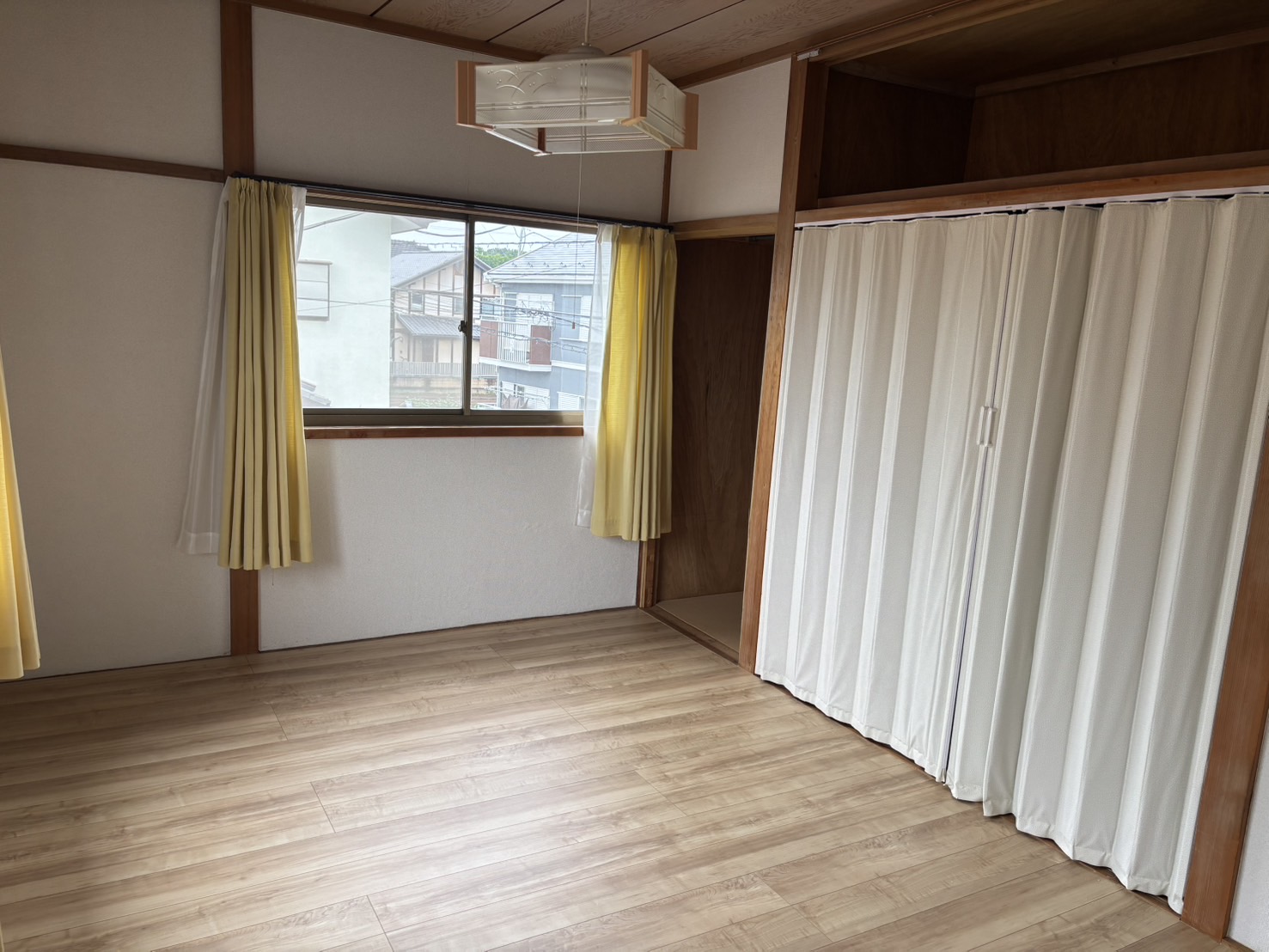 植下町戸建ての内装写真
