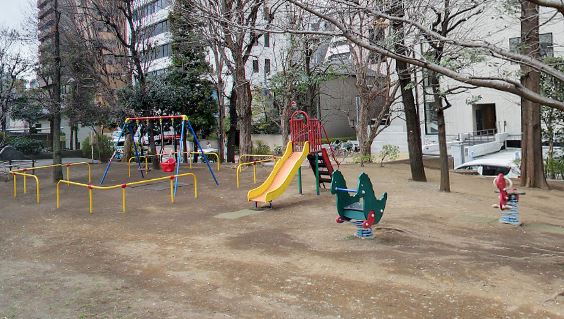 公園　築地川公園（公園）まで450m