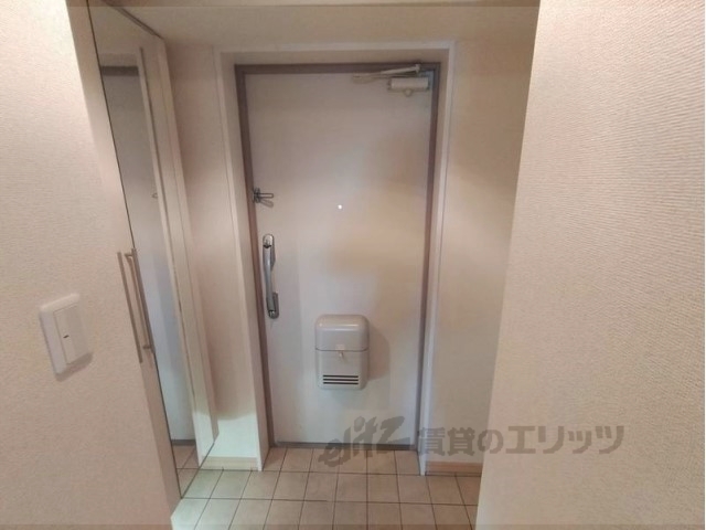 アルドール橿原の玄関写真