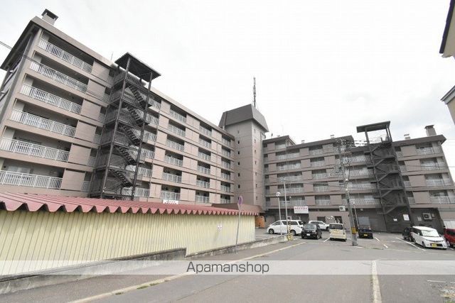 地下鉄南北線 南平岸駅 徒歩11分 築48年