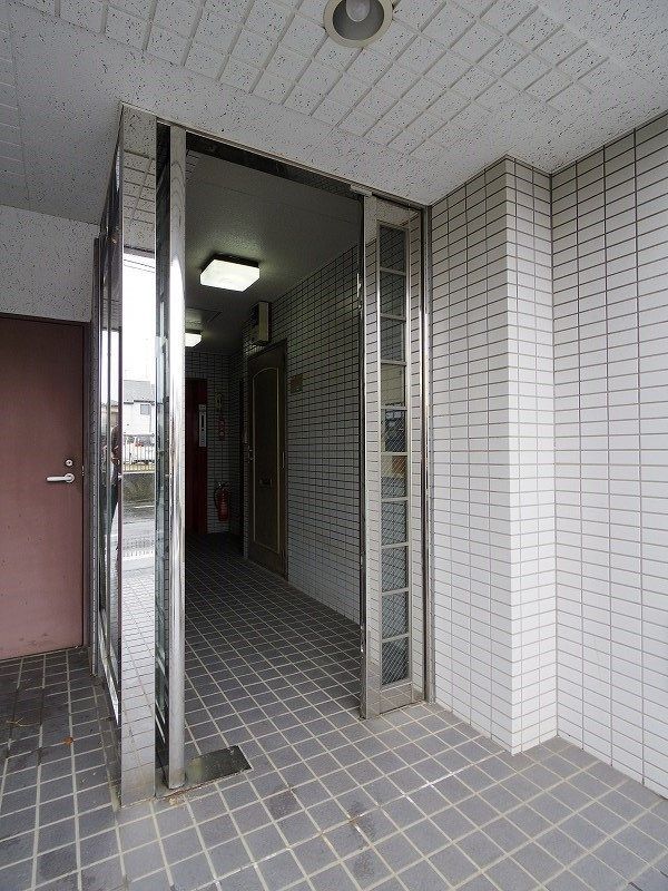 西武池袋線 石神井公園駅 徒歩12分 4階建 築34年の外観写真