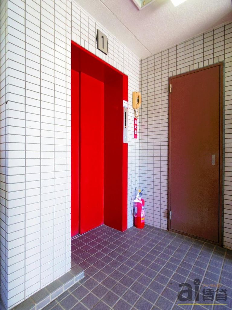 西武池袋線 石神井公園駅 徒歩12分 4階建 築34年の外観写真