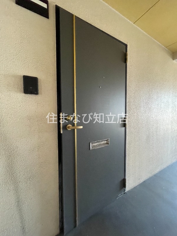 イデアルビーダ芳川の玄関写真