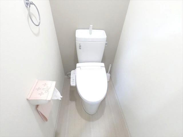 トイレ　ウォシュレット