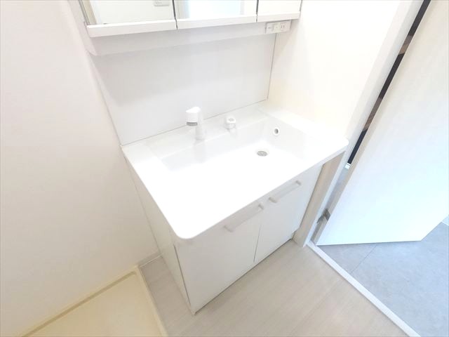 洗面設備　シャンプードレッサー