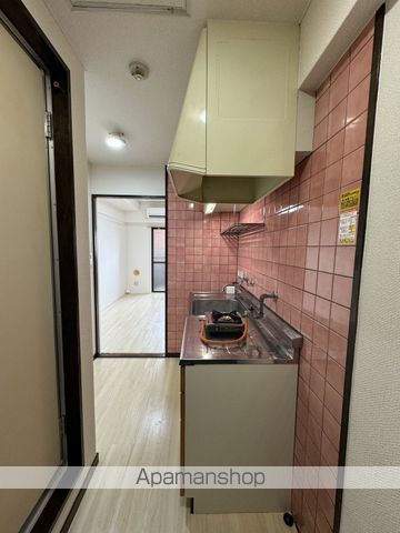 広島電鉄宇品線 日赤病院前駅 徒歩11分 5階建 築40年の内装写真