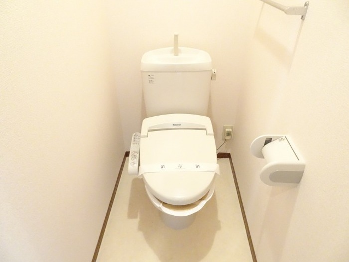 ＪＲ常磐線 友部駅 徒歩48分 2階建 築22年のトイレ写真
