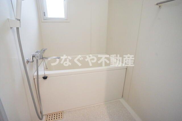 リバーサイド塩沢の風呂写真