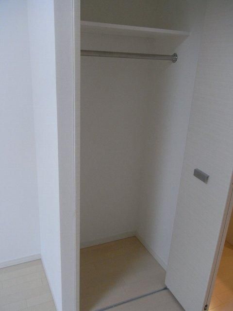 収納　クローゼット収納有