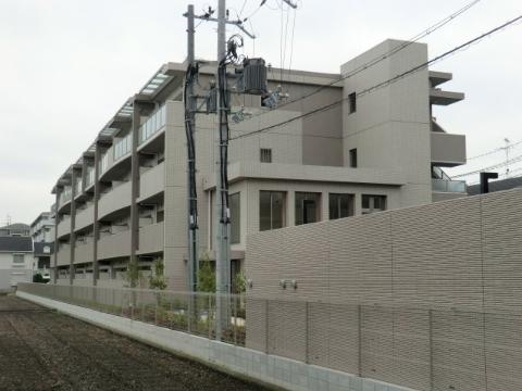 建物外観　外観写真（昼）