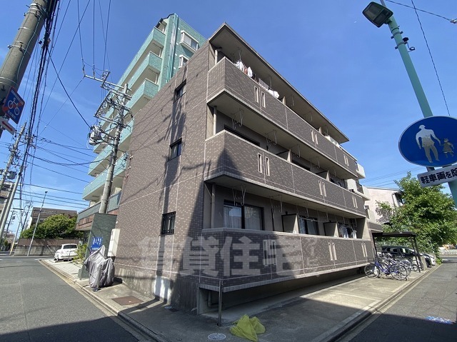 地下鉄鶴舞線 川名駅 徒歩1分 築25年