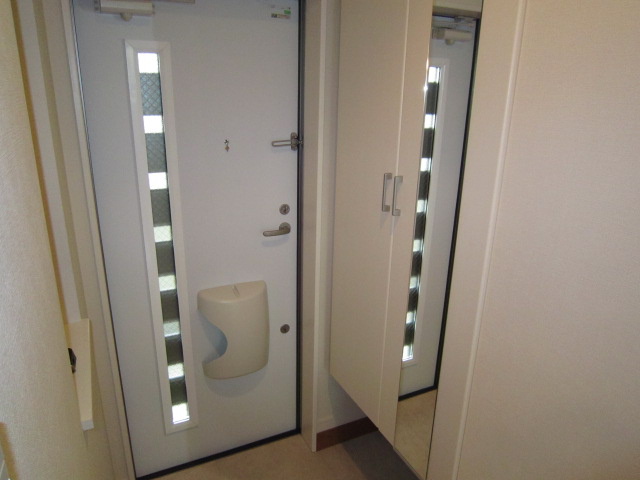 Forest court Sanponの玄関写真