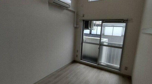 居室・リビング　6帖のお部屋です。