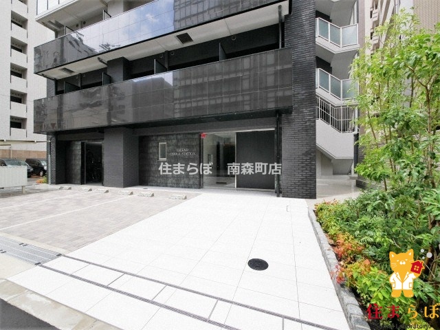 エントランス　共用部の印象も大切に