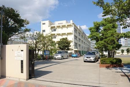 小学校　越中島小学校（小学校）まで750m