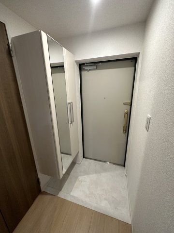 ＪＲ内房線 本千葉駅 徒歩7分 9階建 築4年の玄関写真