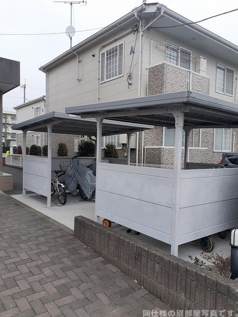 湘南新宿ライン高海 新前橋駅 バス乗車時間：13分 最寄りバス停で下車 徒歩3分 3階建 築25年の外観写真