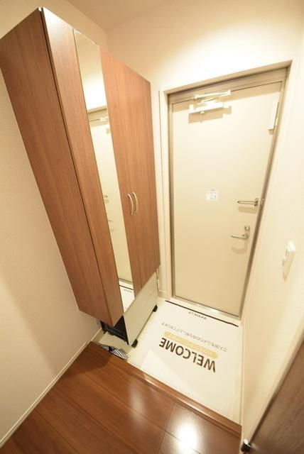 玄関　お問合せはタウンハウジングまで！※現地待合わせ相談可能