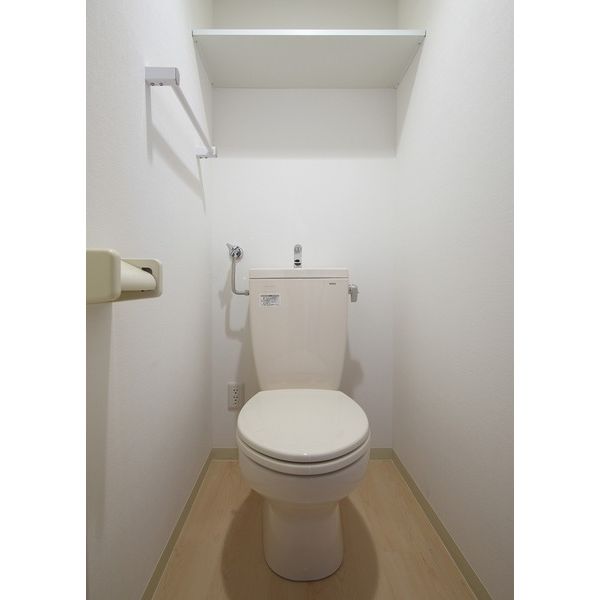 トイレ　シンプルで使いやすいトイレです