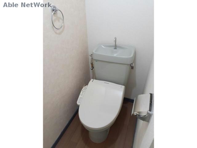 名鉄三河線 北新川駅 徒歩12分 4階建 築37年のトイレ写真