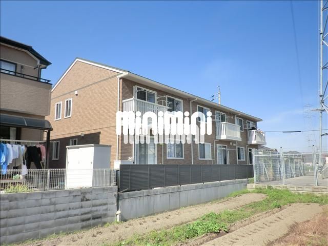 建物外観　大和ハウスの賃貸住宅。