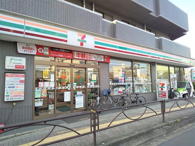 コンビニ　セブンイレブン葛飾お花茶屋駅前店（コンビニ）まで120m