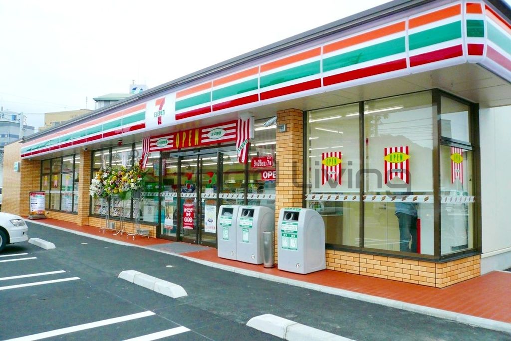 コンビニ　セブンイレブン博多東比恵1丁目店（コンビニ）まで240m